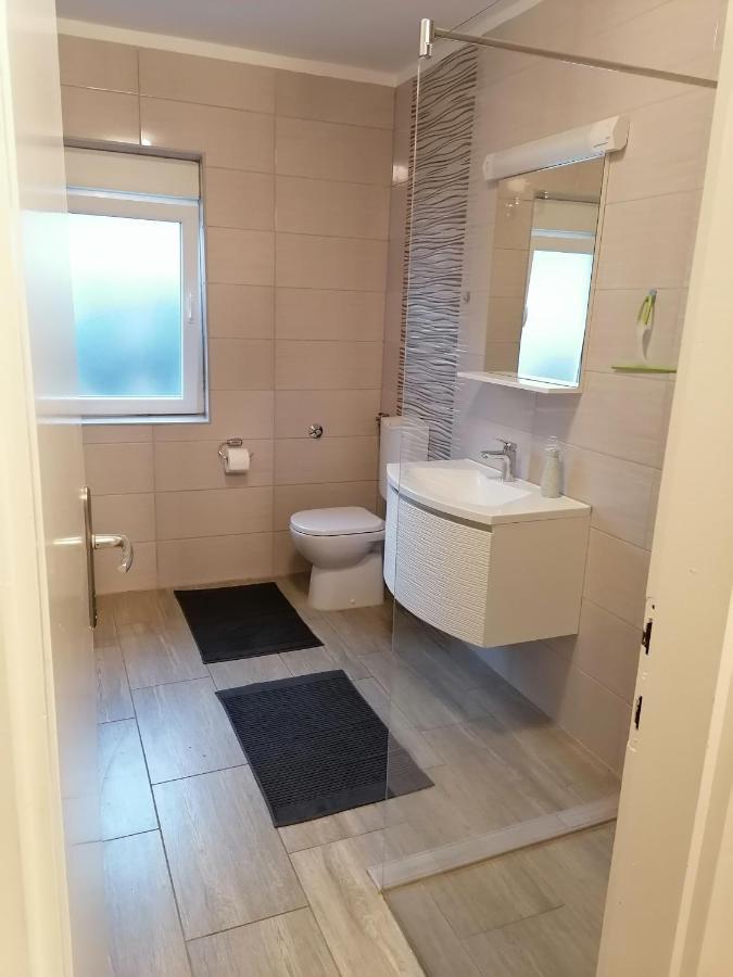 Apartman 2 Punta Пакоштане Экстерьер фото